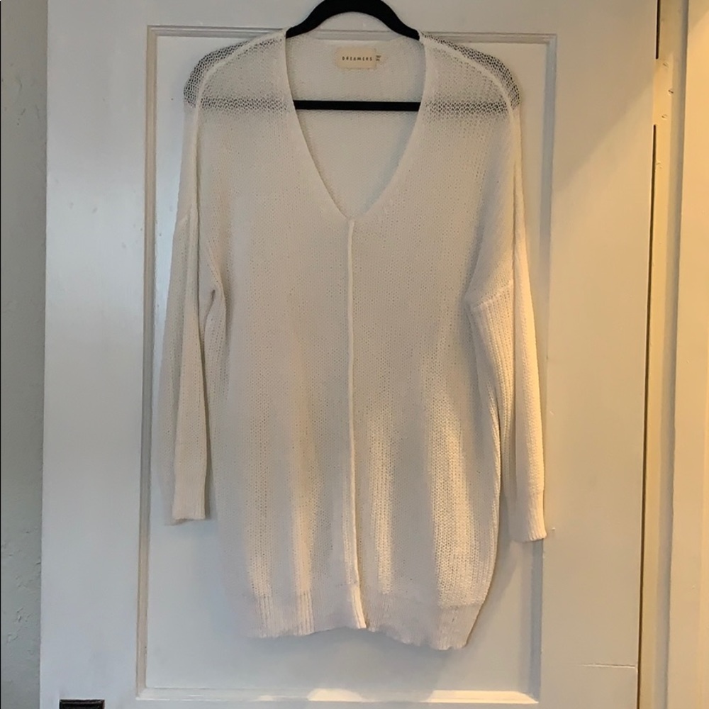 Dreamers White Side Slit V-neck Sweater Size M/L
